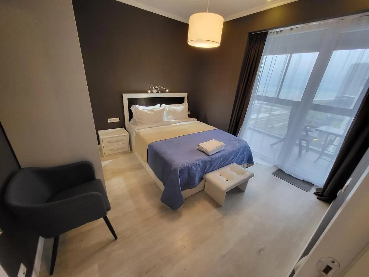 Holiday Apartments Batumi Hotel